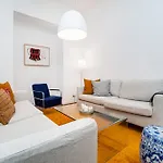 Designer Two-bedroom With Terrace * Prága