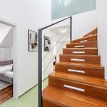 Apartman Designer Two-bedroom With Terrace Prága