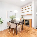 Designer Two-bedroom With Terrace Apartman