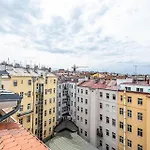 Apartman Designer Two-bedroom With Terrace *