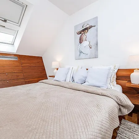 Designer Two-bedroom With Terrace *