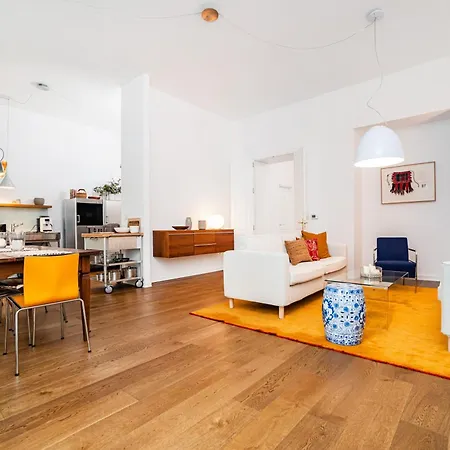 Apartment Designer Two-bedroom With Terrace Prague