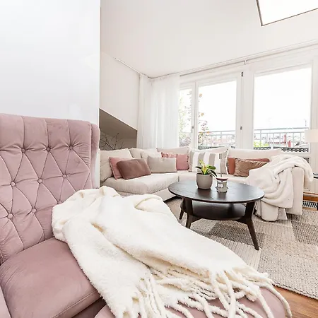 Apartment Designer Two-bedroom With Terrace