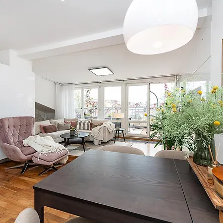 Designer Two-bedroom With Terrace Prague