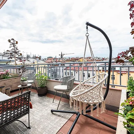 Designer Two-bedroom With Terrace
